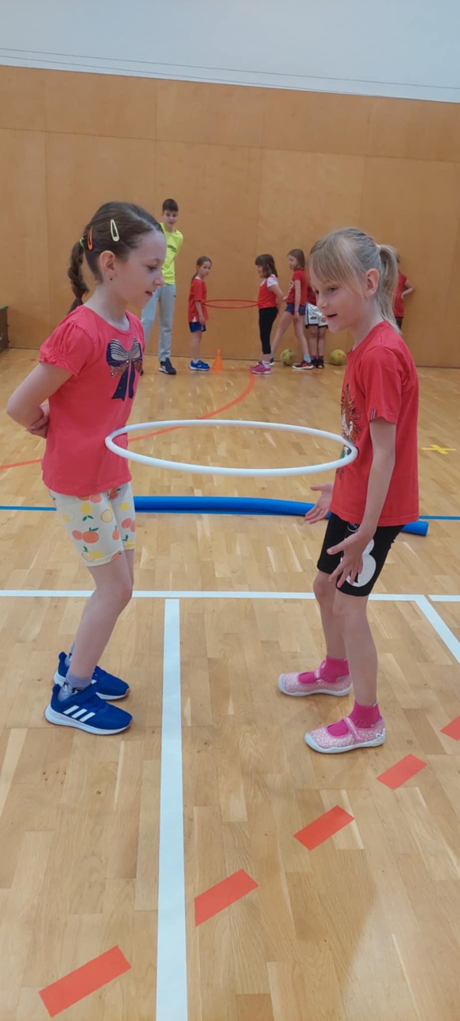 Sportovní dopoledne pro děvčata - 15