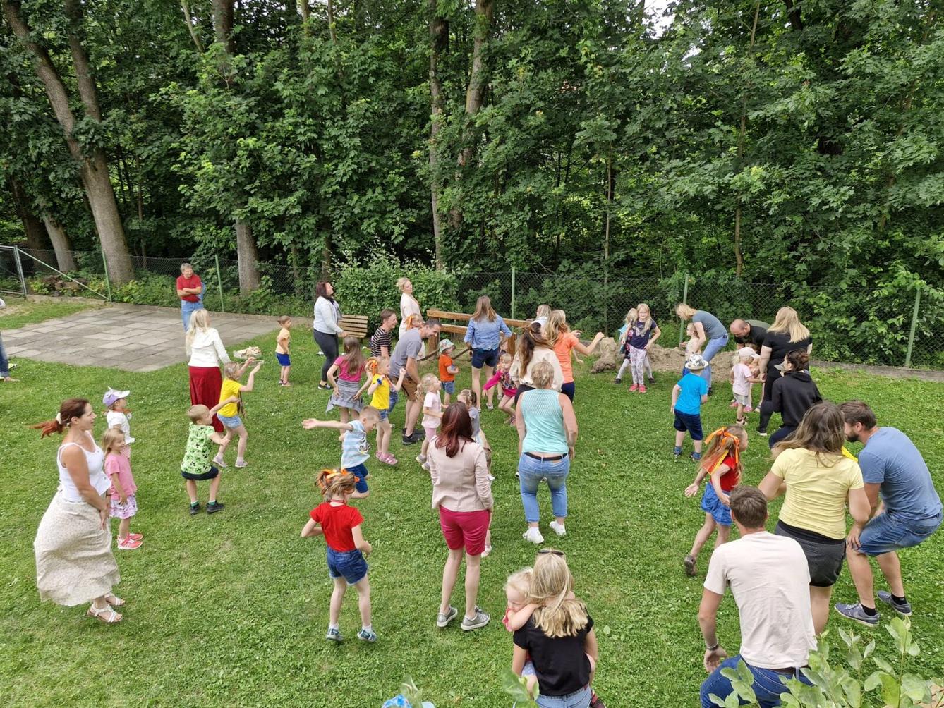 ZAHRADNÍ SLAVNOST - 22