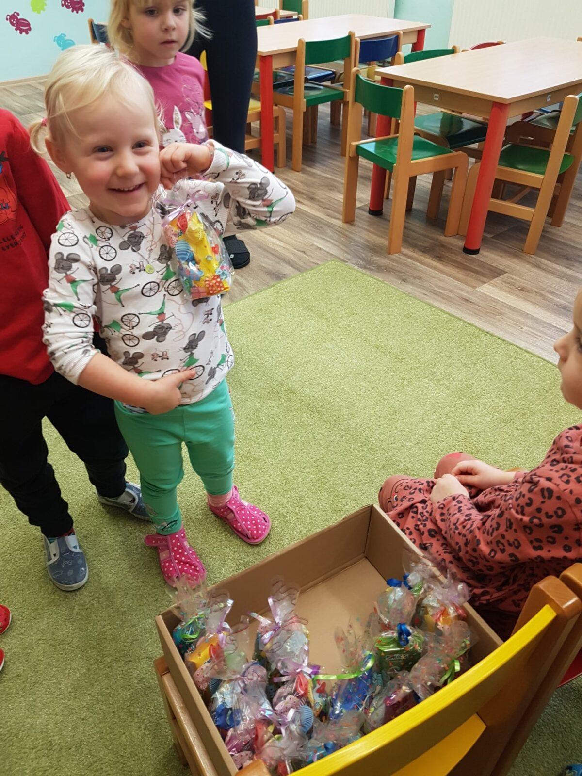 SLAVÍME: TINKA MĚLA NAROZENINY - 5