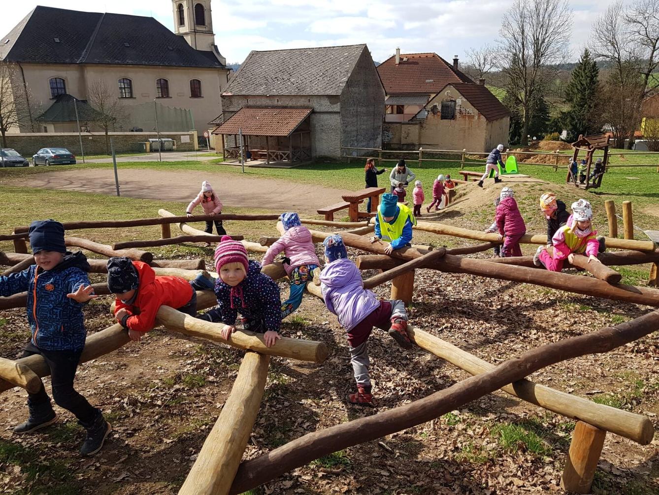 užíváme si pobyt venku - 24