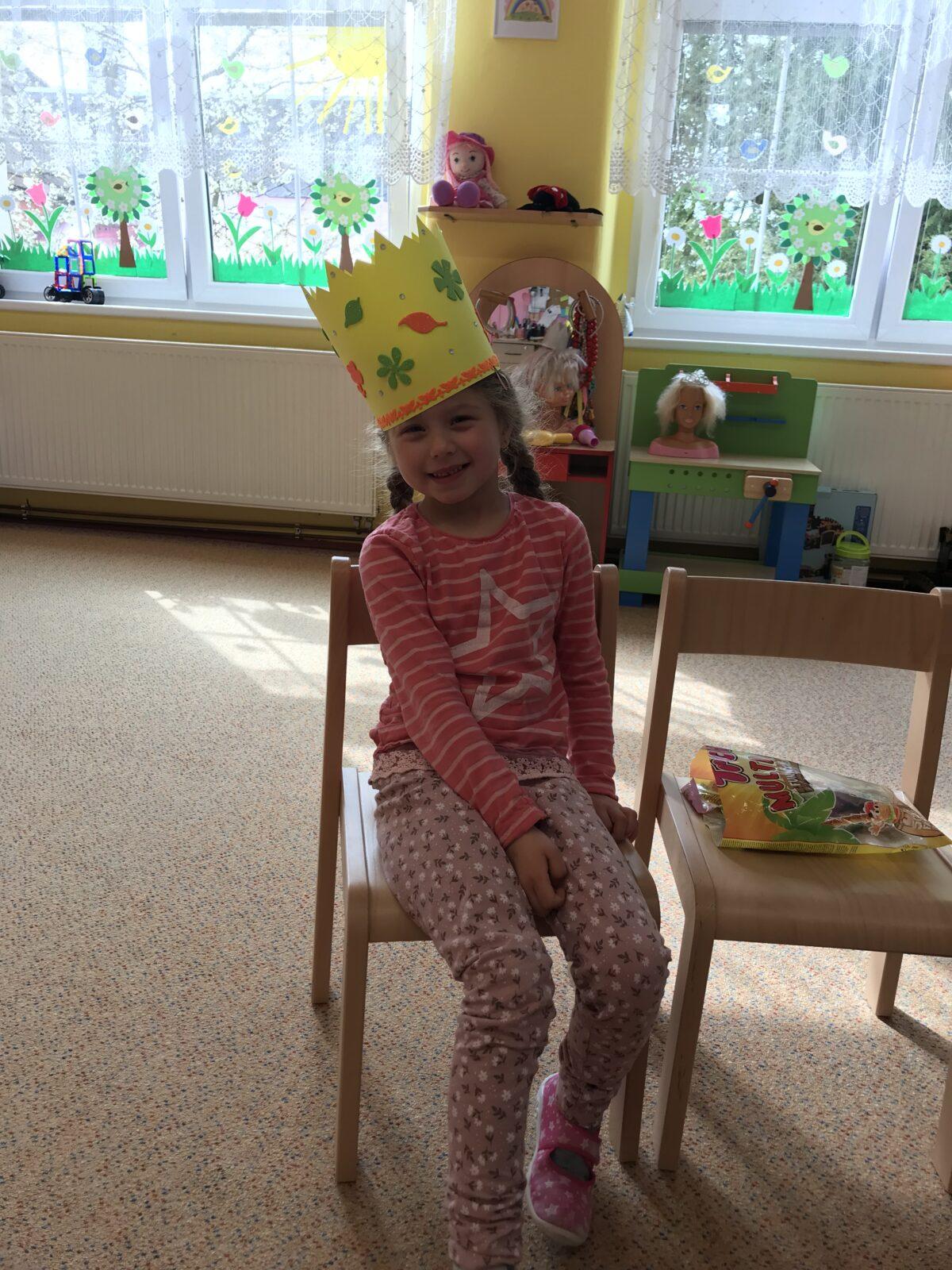 SLAVÍME: ILONKA MÁ NAROZENINY - 2