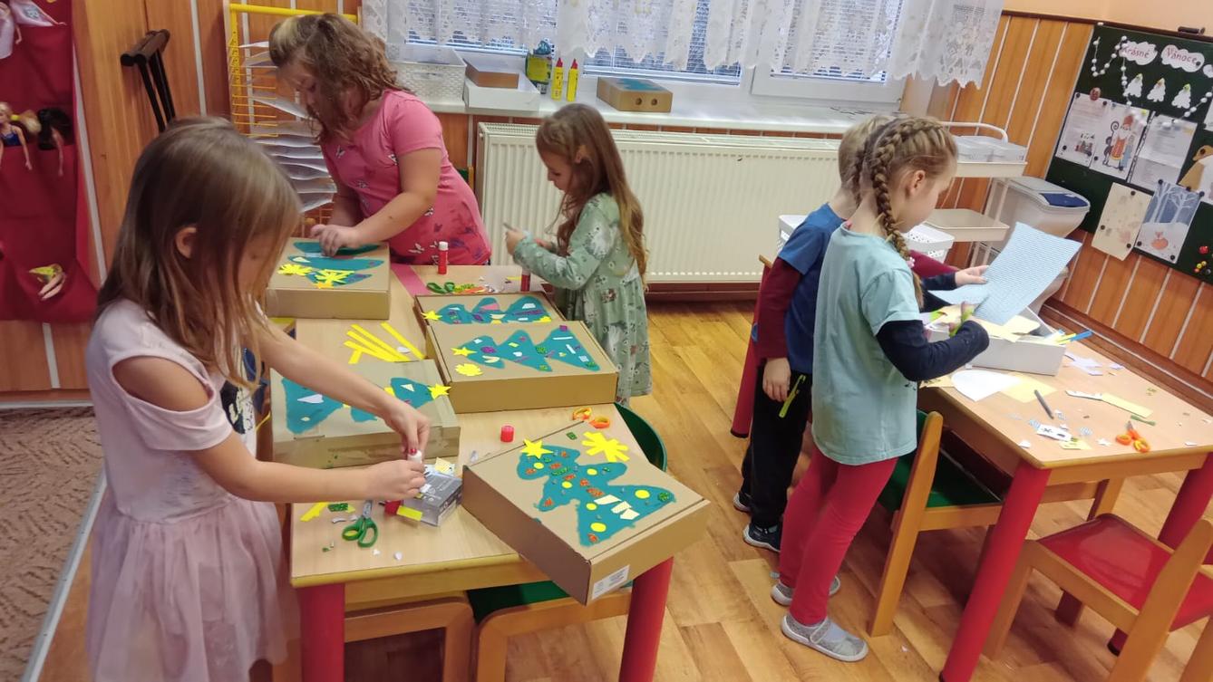 Výroba svítících stromečků - 4