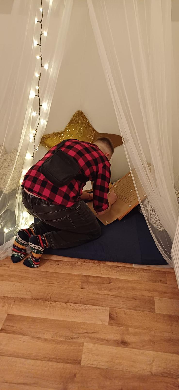 HVĚZDNÉ VÁNOČNÍ SETKÁNÍ - 24