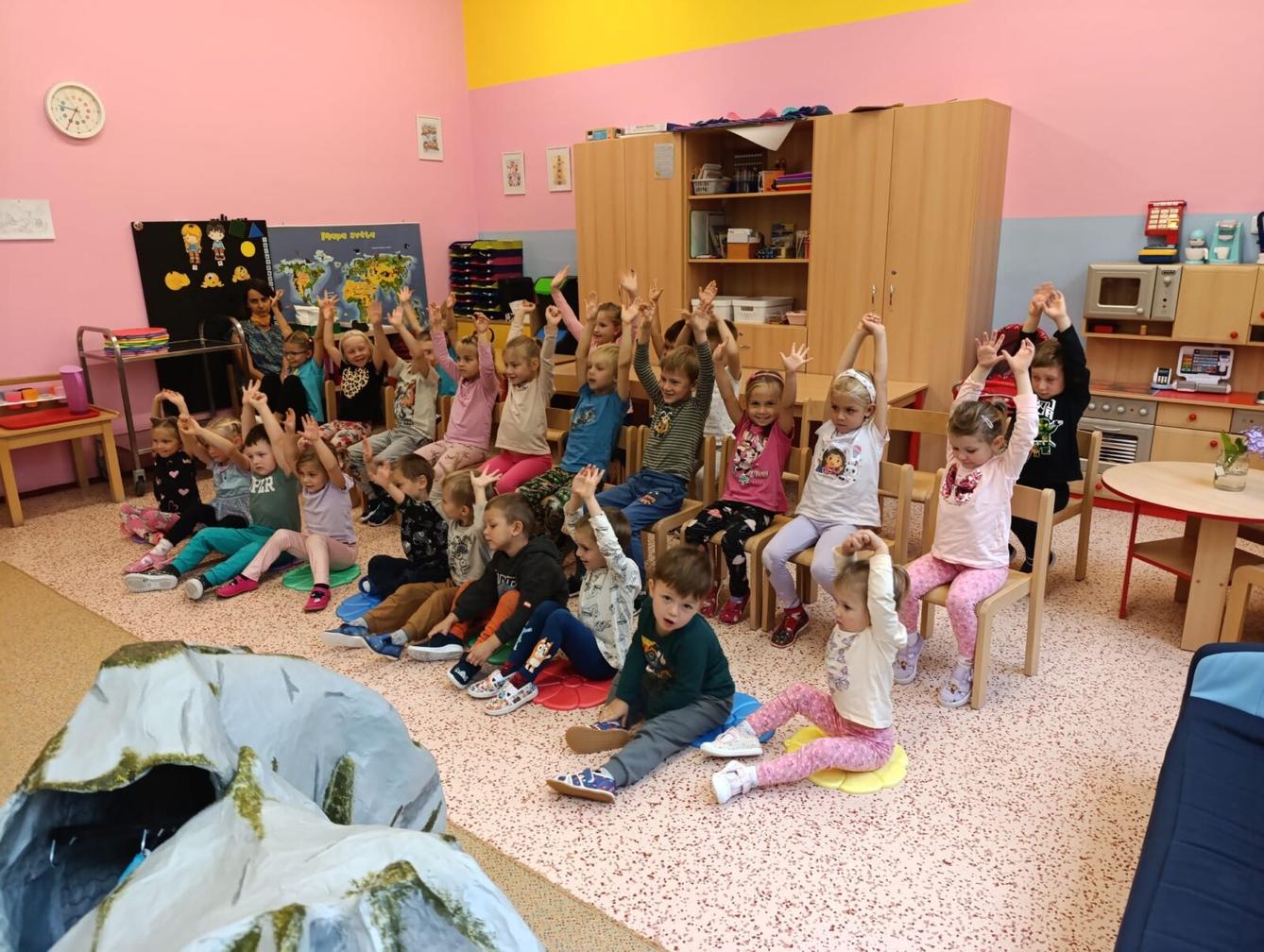 DIVADLO: ,,O ZLATÉ RYBCE" - 2