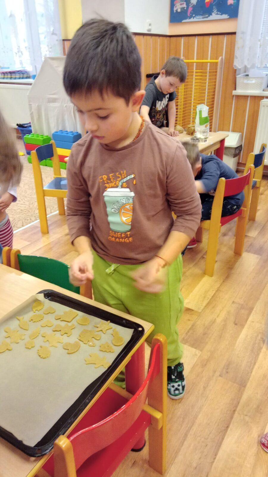 Pečení perníčků - 6