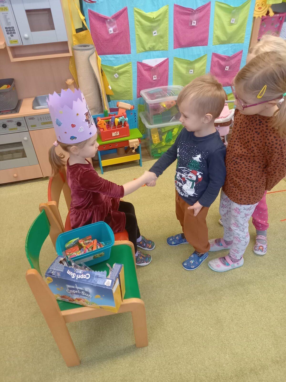 SLAVÍME: TEREZKA MĚLA NAROZENINY - 5