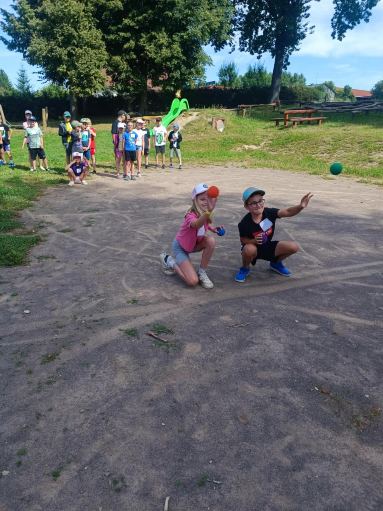 Týden plný zábavy II - pondělí - 28