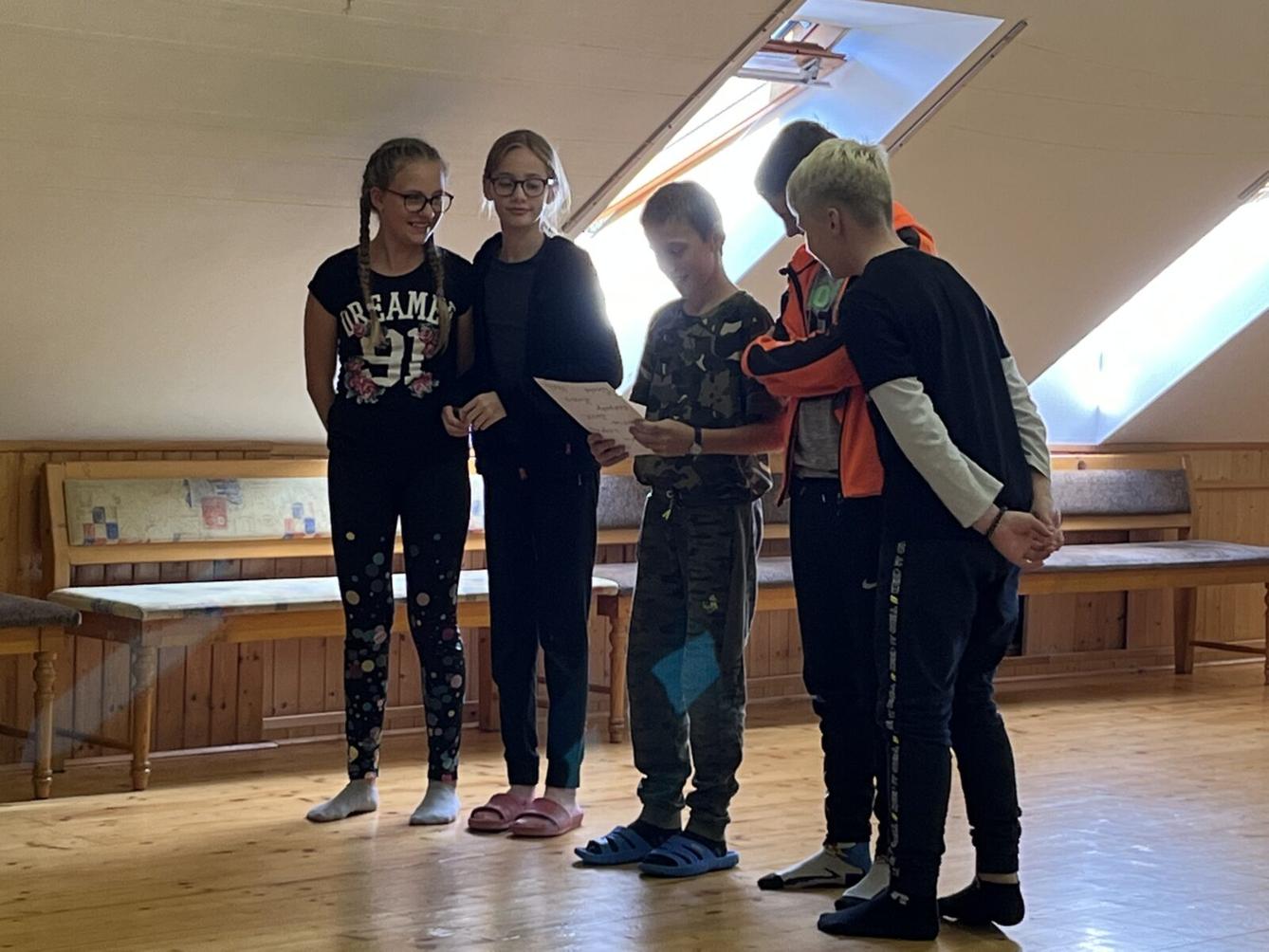 Adaptační pobyt šesťáků- den první - 13