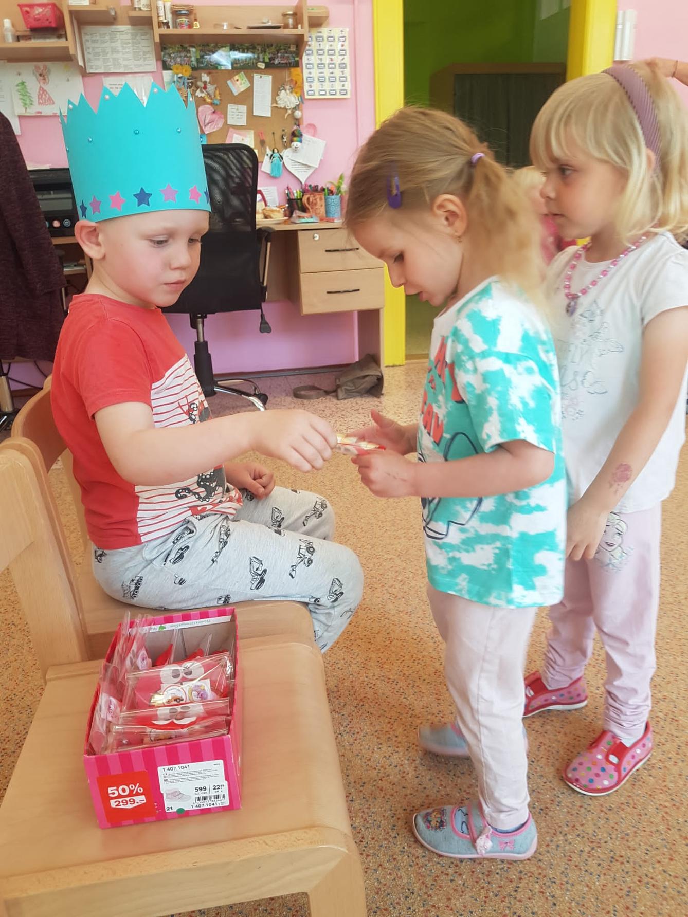 slavíme: Kubíček měl narozeniny - 4