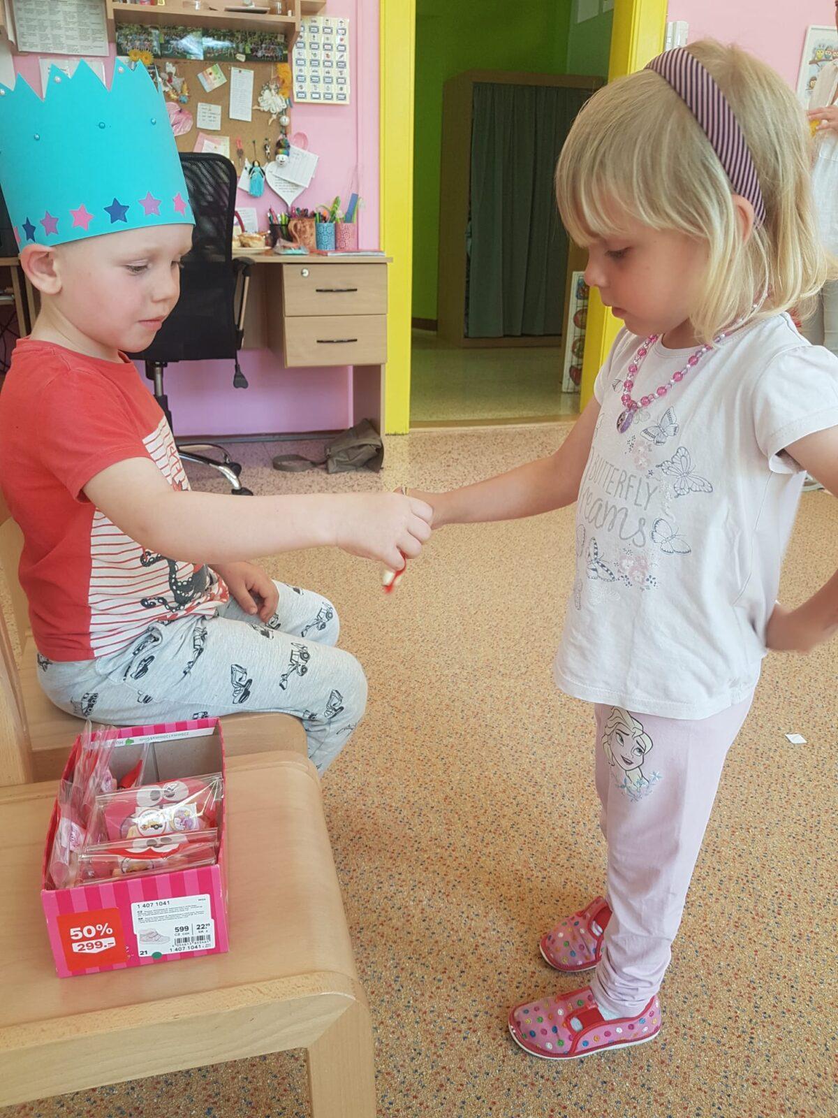 slavíme: Kubíček měl narozeniny - 5