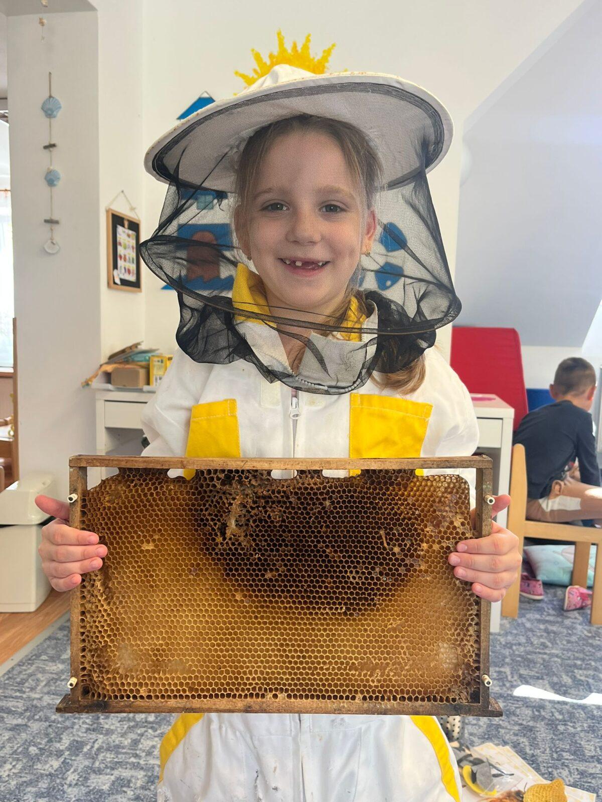 včelky u námořníků - 10