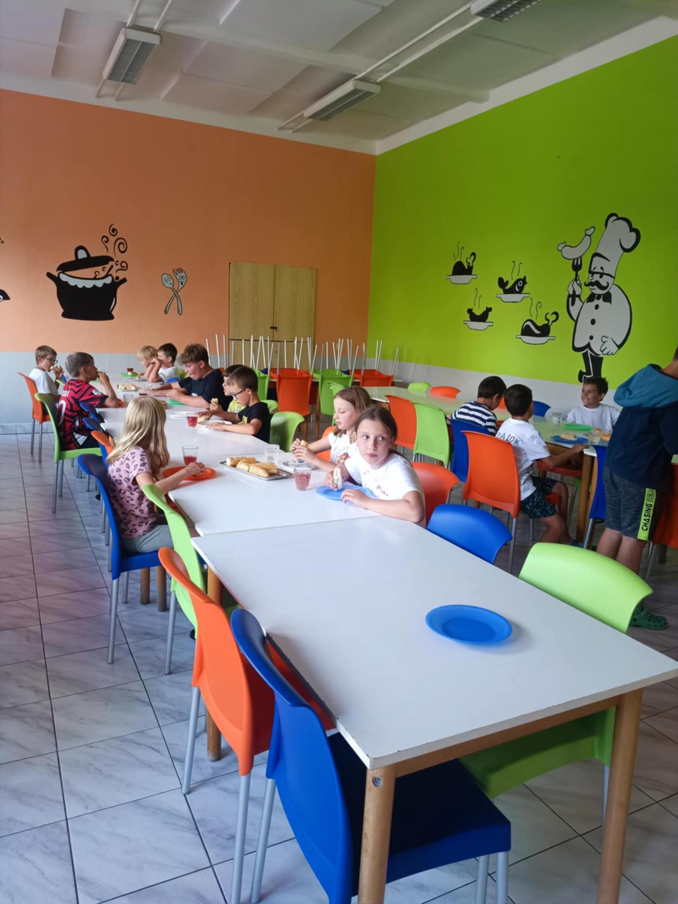 TÝDEN PLNÝ ZÁBAVY II - pátek - 41