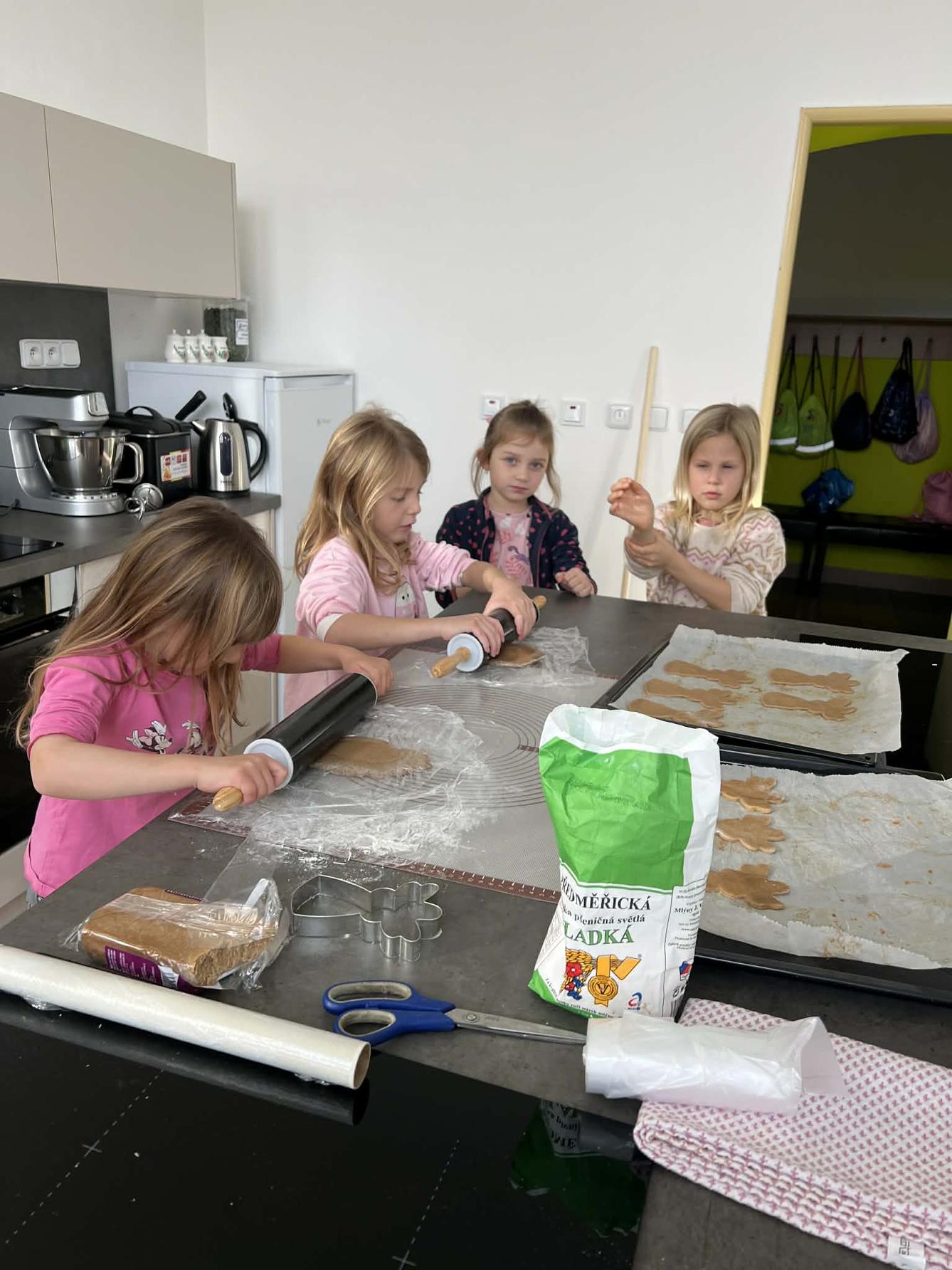 ŠKOLNÍ DRUŽINA - 2. ODDĚLENÍ -PODZIM - 64