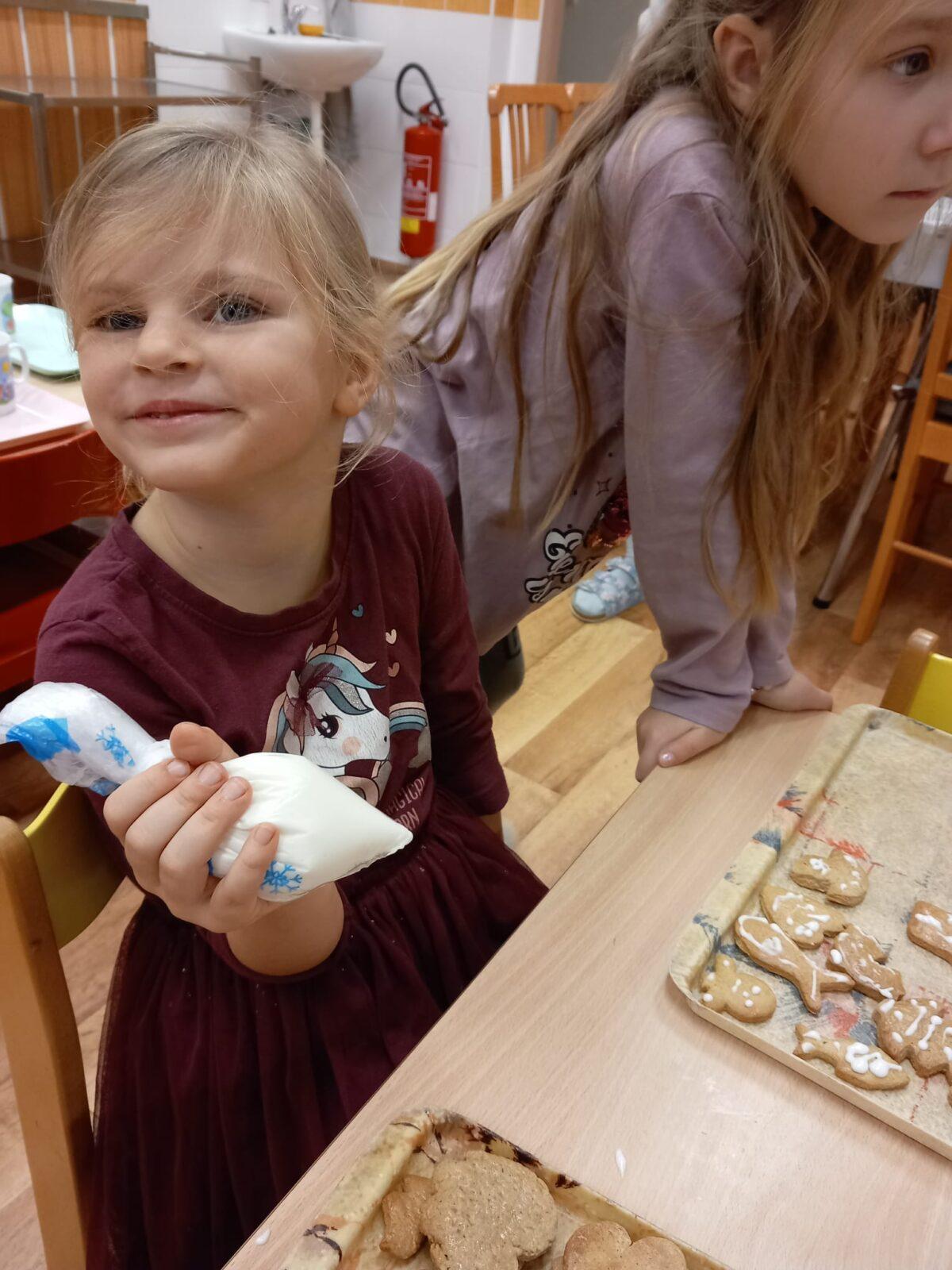 Zdobení perníčků - 7