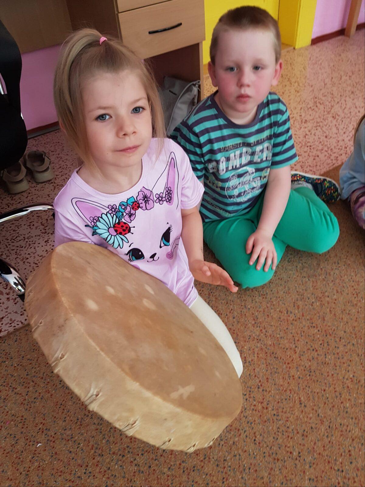 SOVIČKY: ,,MUZIKOTERAPIE" - 22