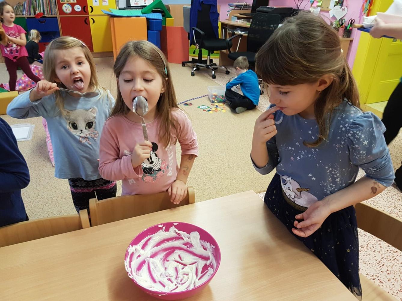 sovičky: hrajeme si na pekaře - 19