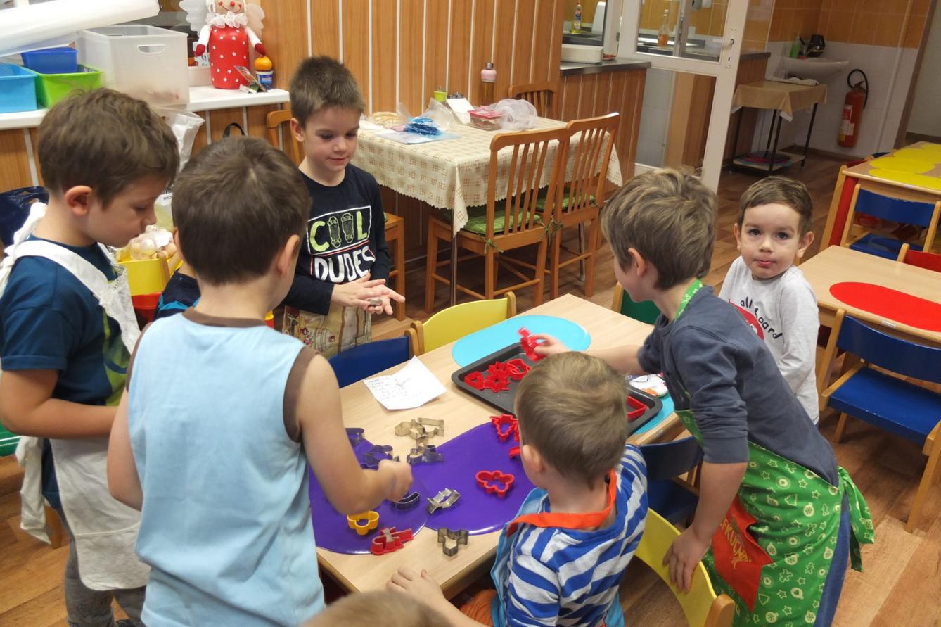 Pečení perníčků 27.11.2018 - 28