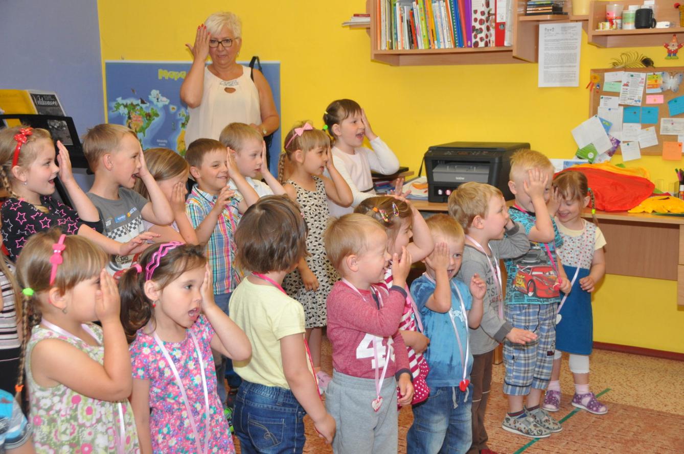 Besídka "Den maminek" - 23