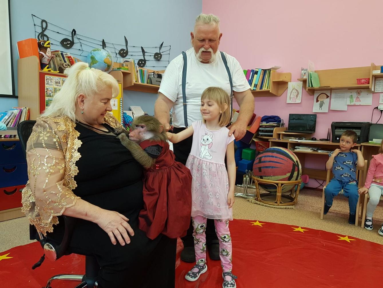 ,,PŘIJEL K NÁM CIRKUS" - 39