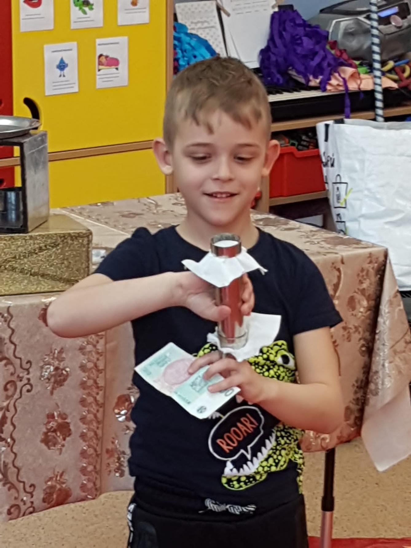 ,,PŘIJEL K NÁM CIRKUS" - 41