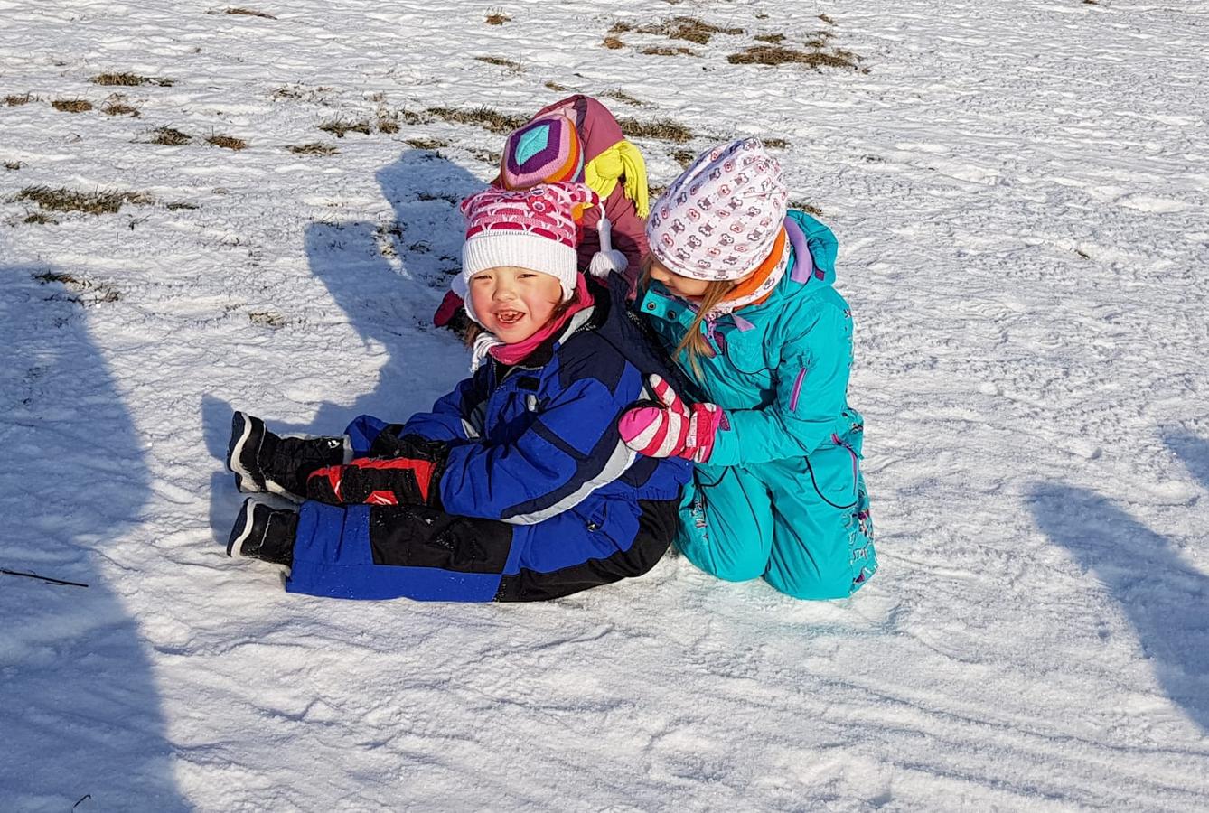 Sníh nás baví!!!!! - 3