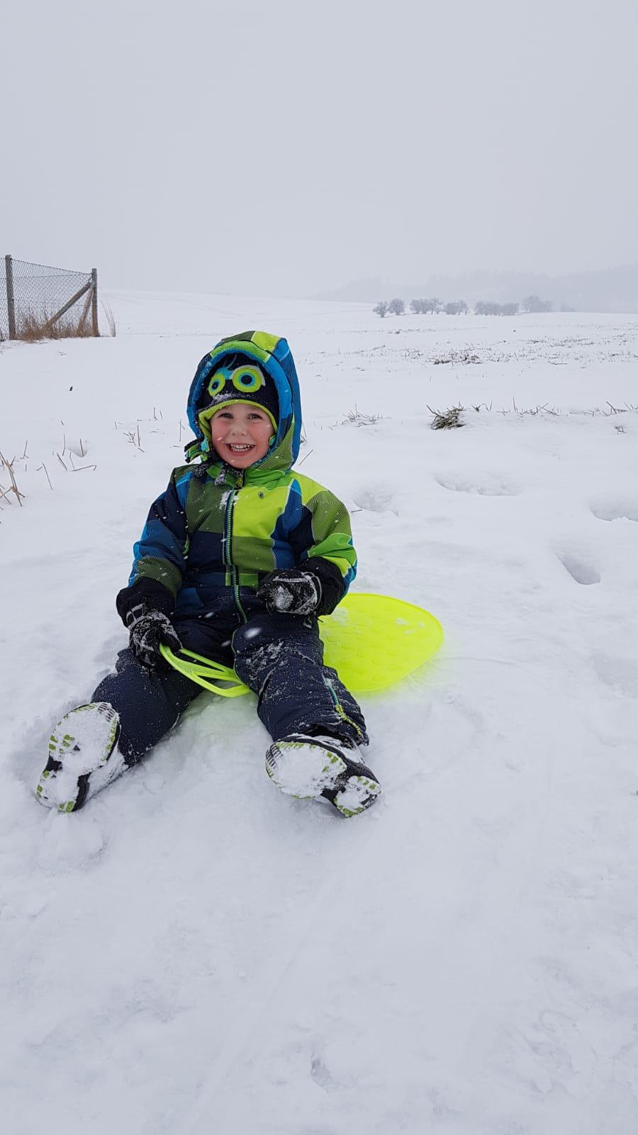 Sníh nás baví!!!!! - 9