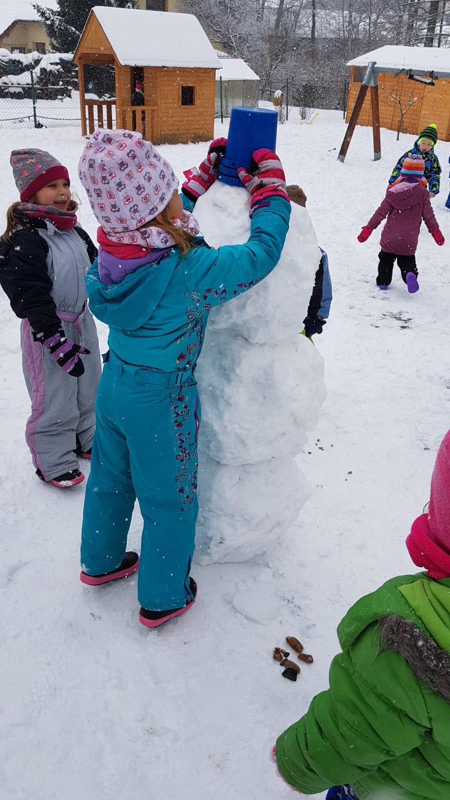 Sníh nás baví!!!!! - 14