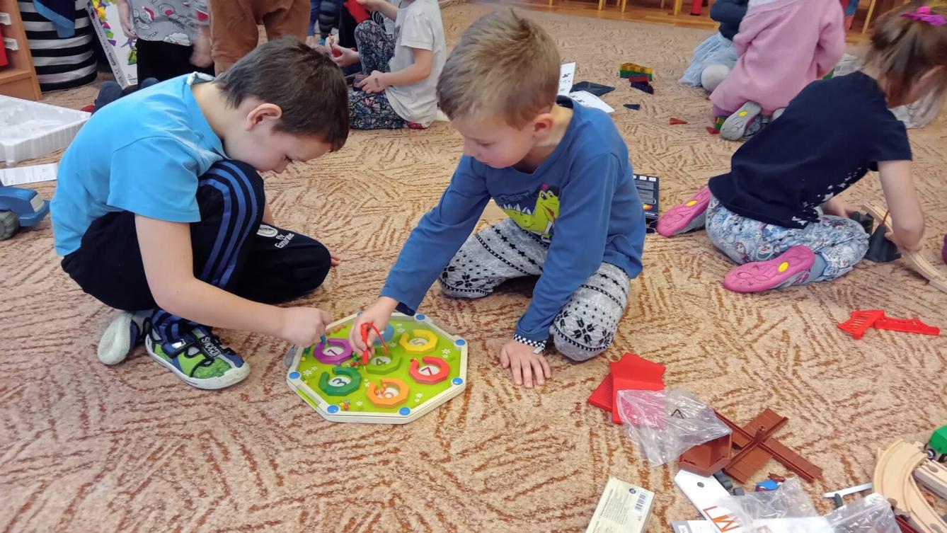 Hledání vánočního pokladu a dárečky od Ježíška... - 38