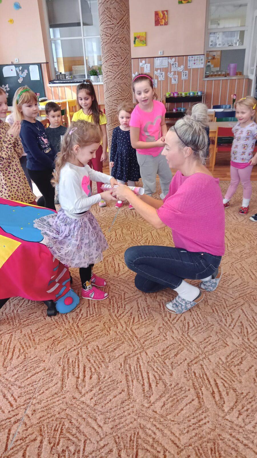 Zoe slaví narozeniny - 8