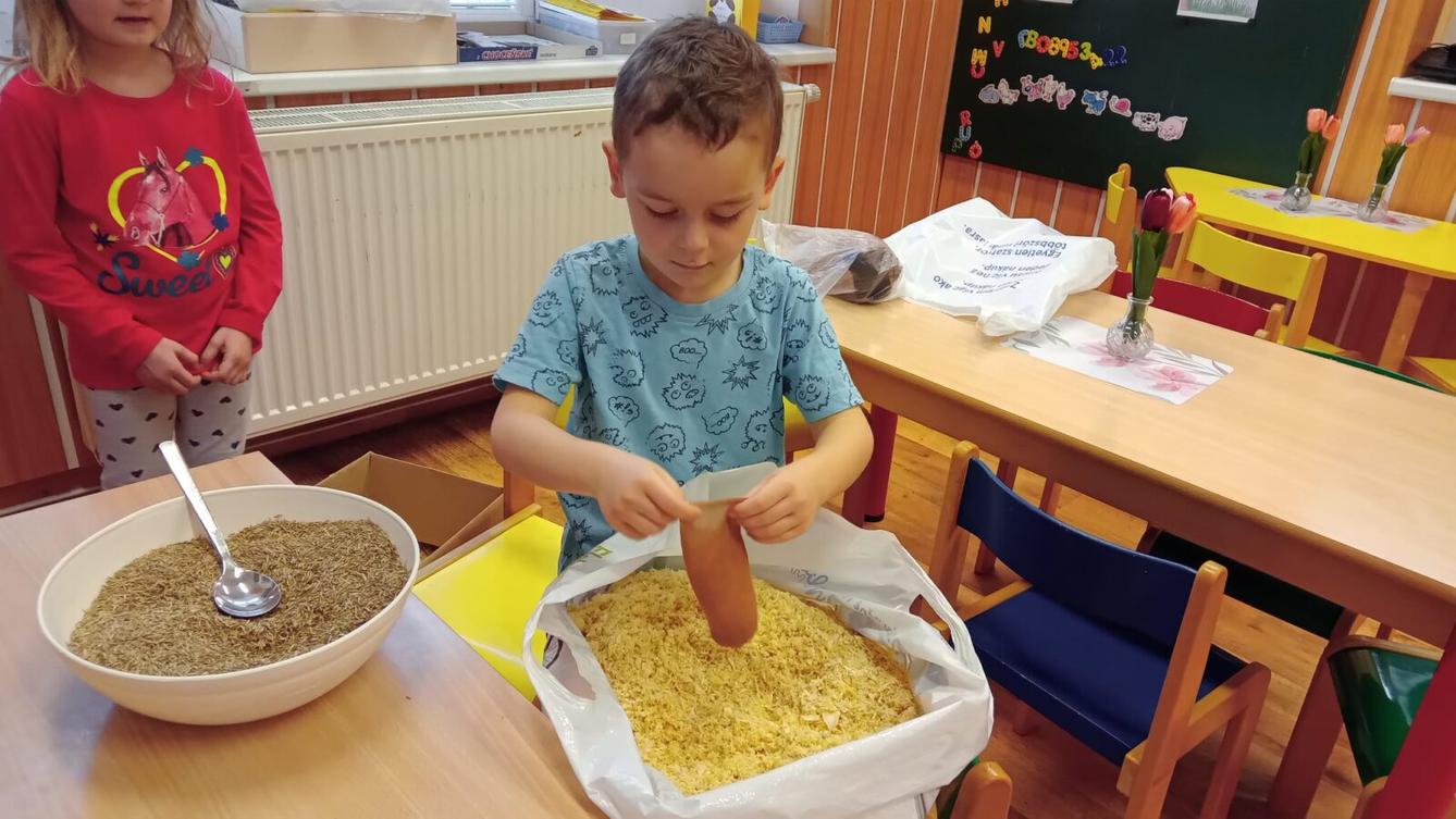 Kamínek mého domova aneb vítání jara - 117