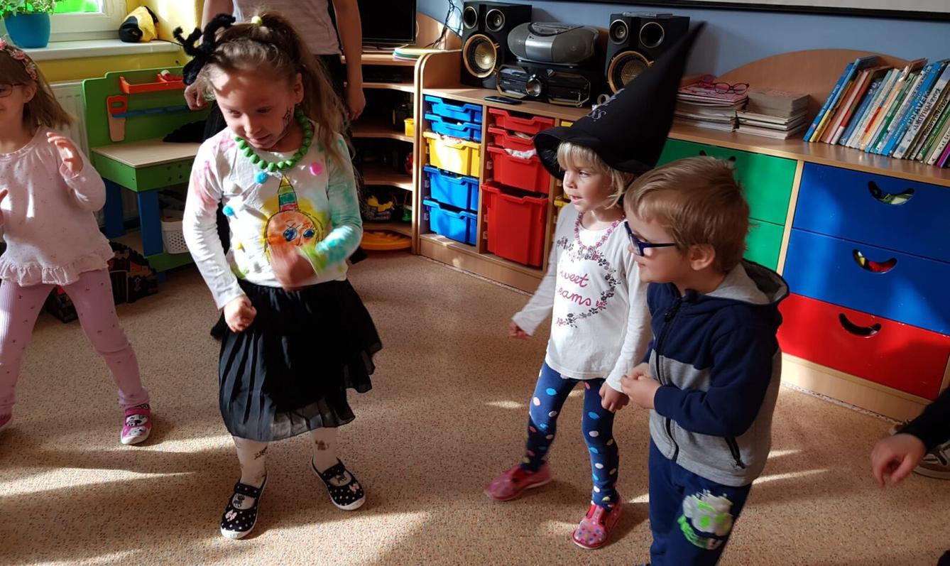 "Čarodějnický rej" :-) - 3