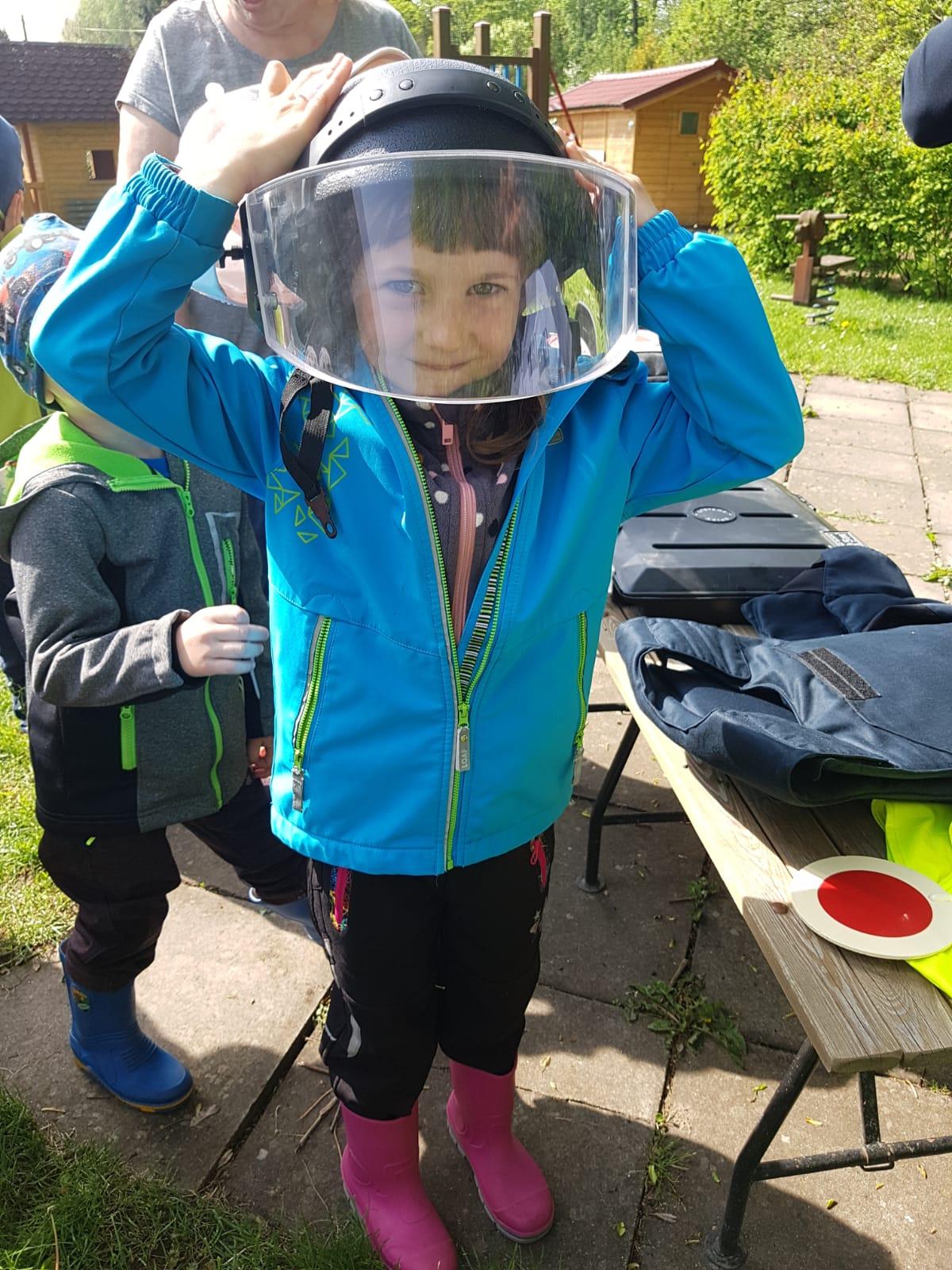 Policie ČR v naší školce :-) - 21