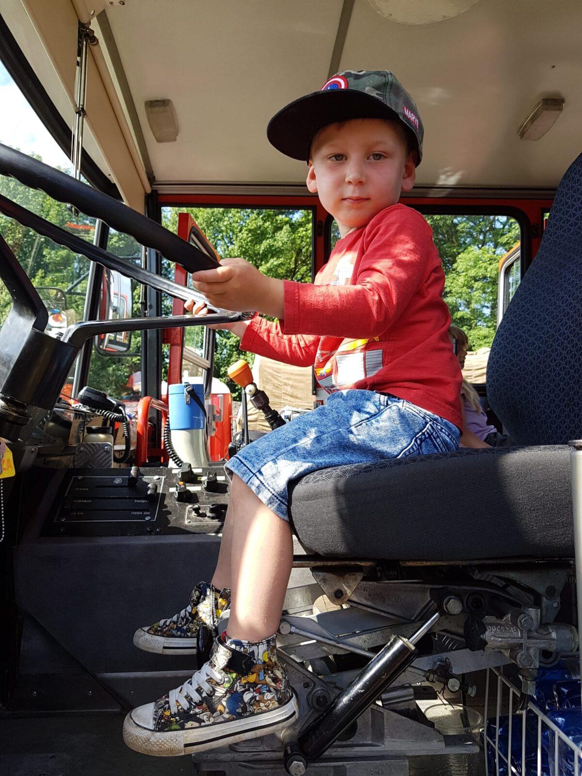 Hasiči v MŠ II. :-) - 2