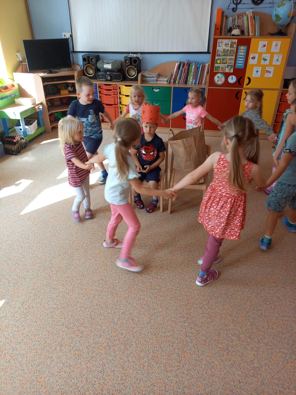 Slavíme: Páťa měl narozeniny :-) - 2