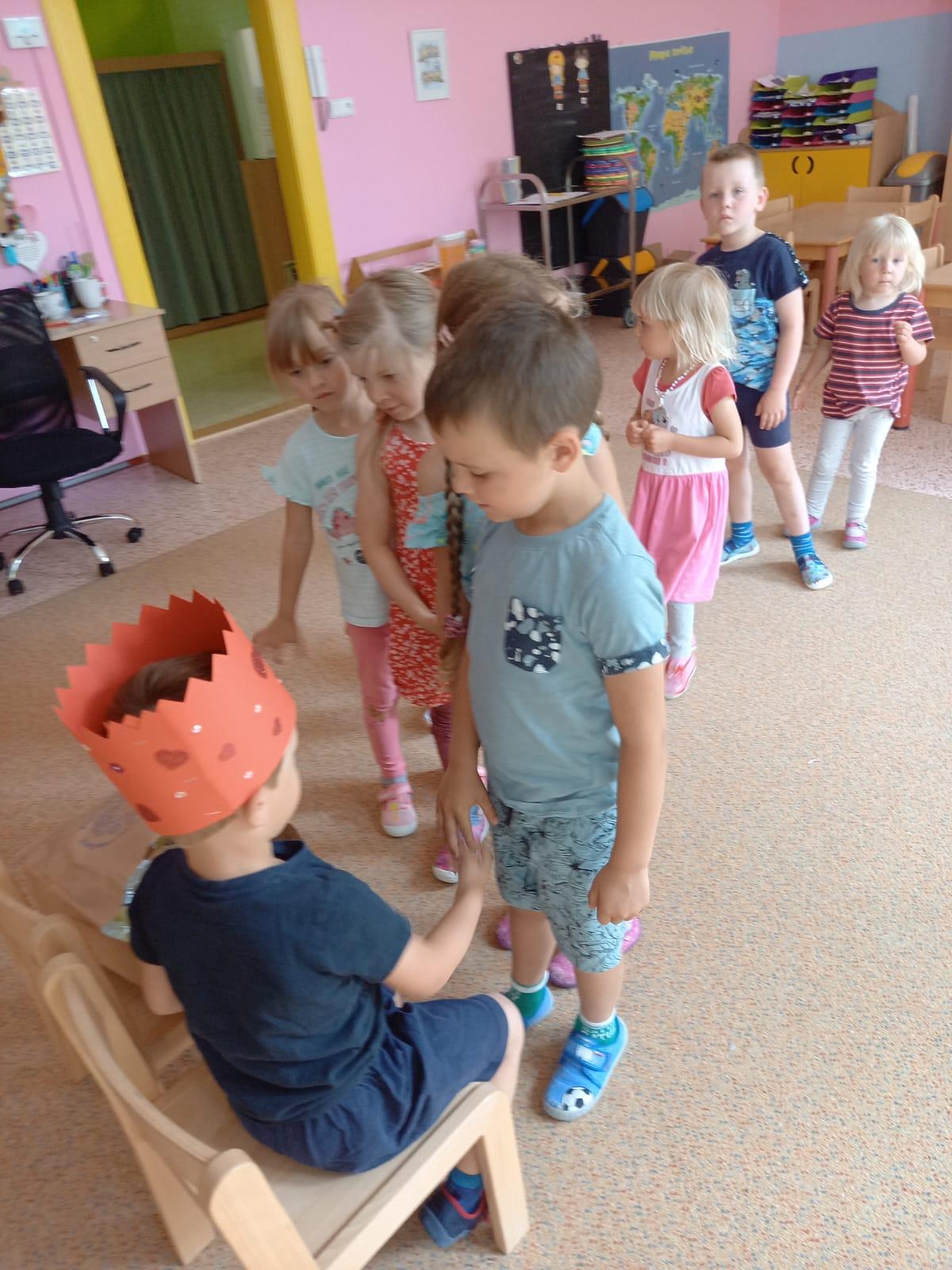 Slavíme: Páťa měl narozeniny :-) - 8