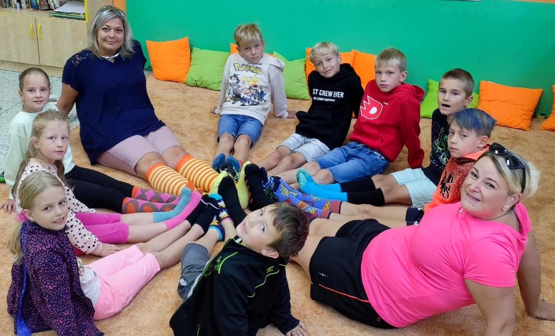 Barevný týden - Ponožkové úterý - 1