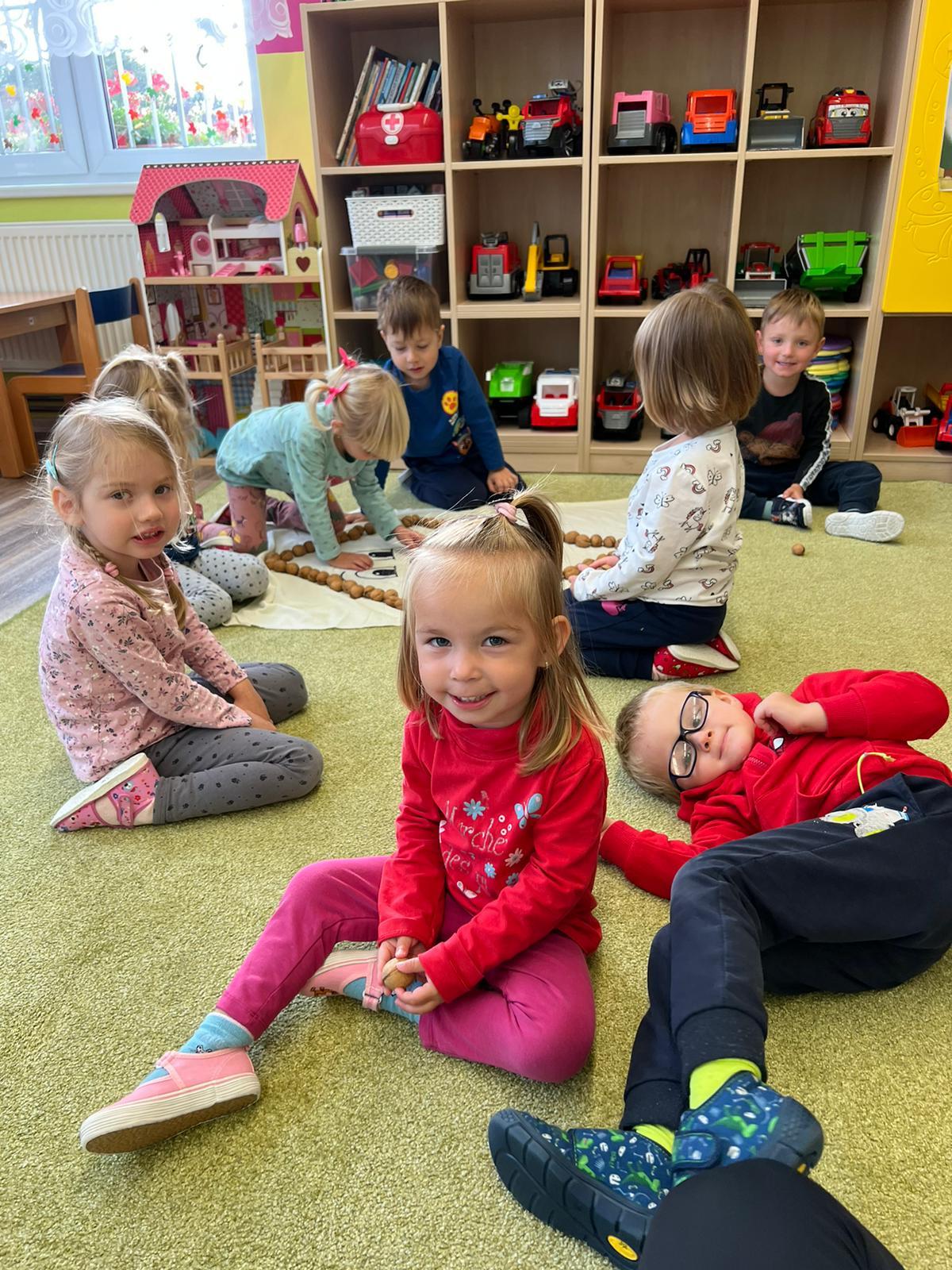 broučci: „tvoříme z přírodnin“ - 7