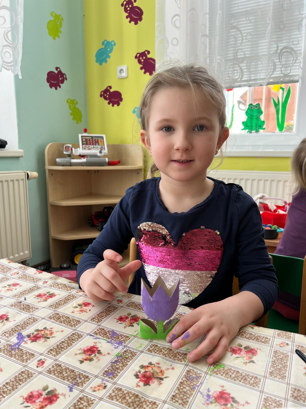 broučci: Co si brouká jarní louka... - 2