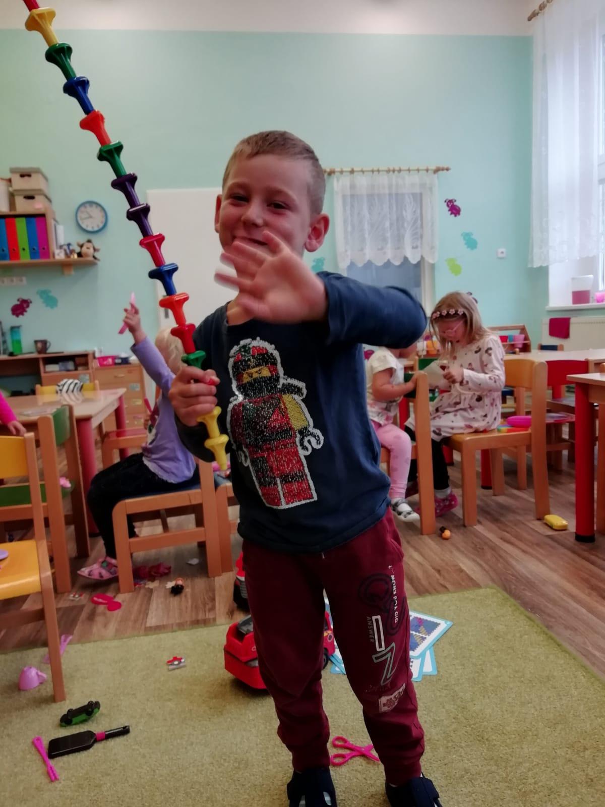 broučci: první dny ve školce :) - 11