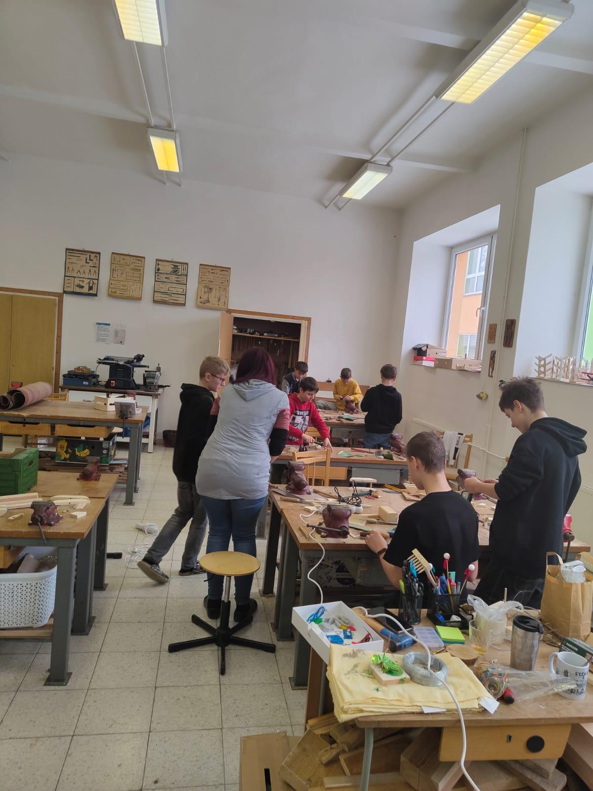 Tematická dílna Práce se dřevem - 12