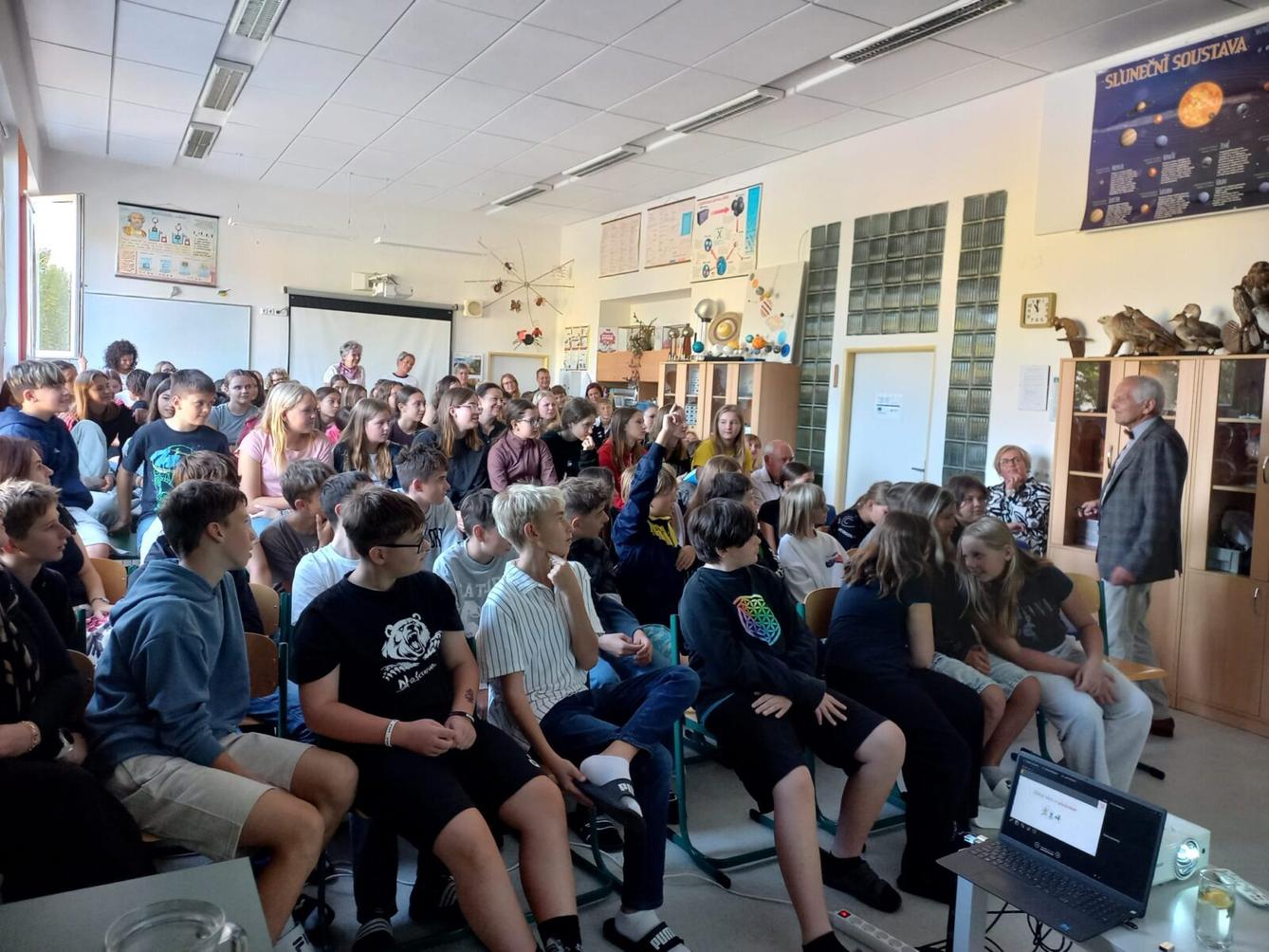 Sport a zdravý životní styl - beseda s prof. Janem Pirkem - 9