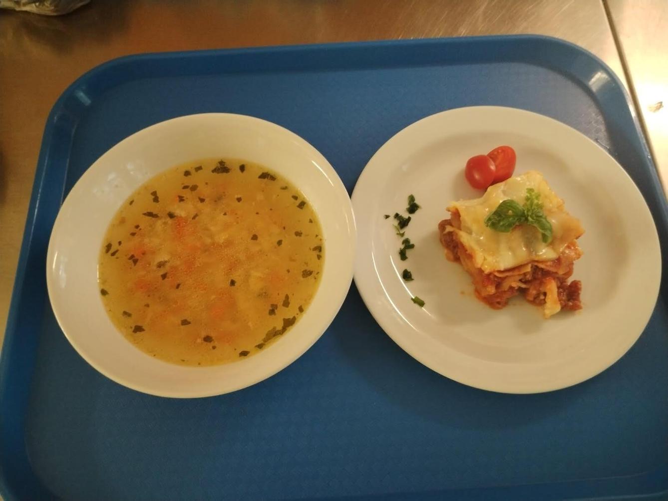 Okénko do školní a školkové kuchyně - 18