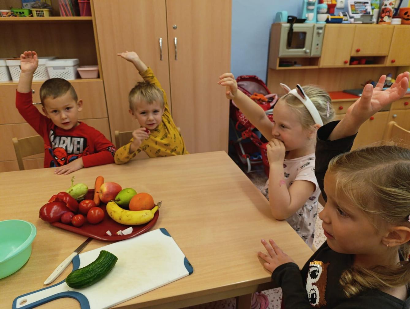 BROUČCI - VŮNĚ JABLÍČKA - 9