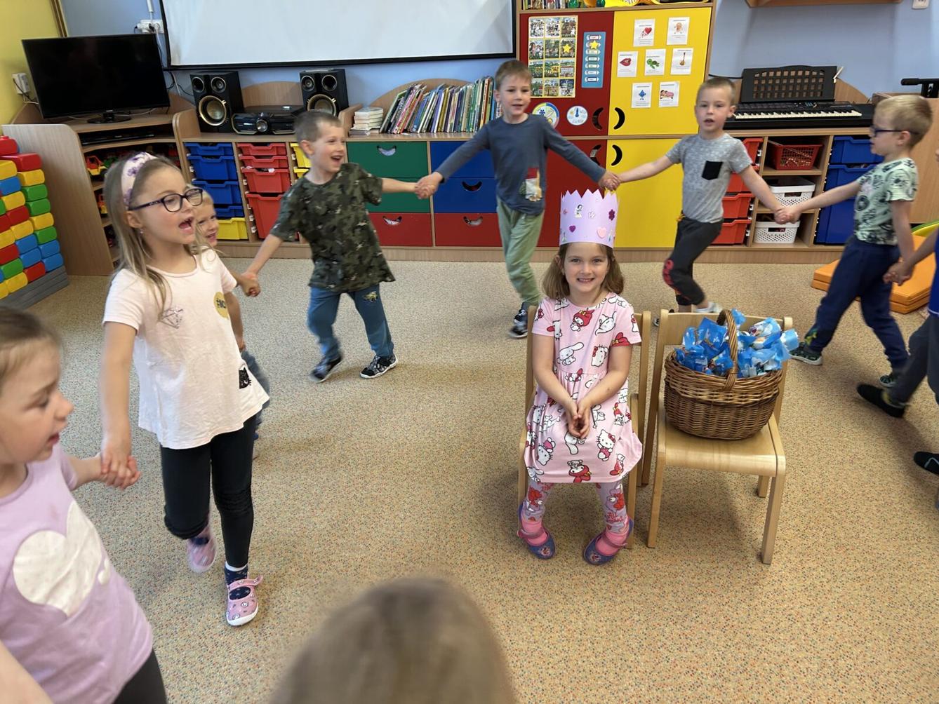 SLAVÍME: IZABELKA MĚLA NAROZENINY - 1