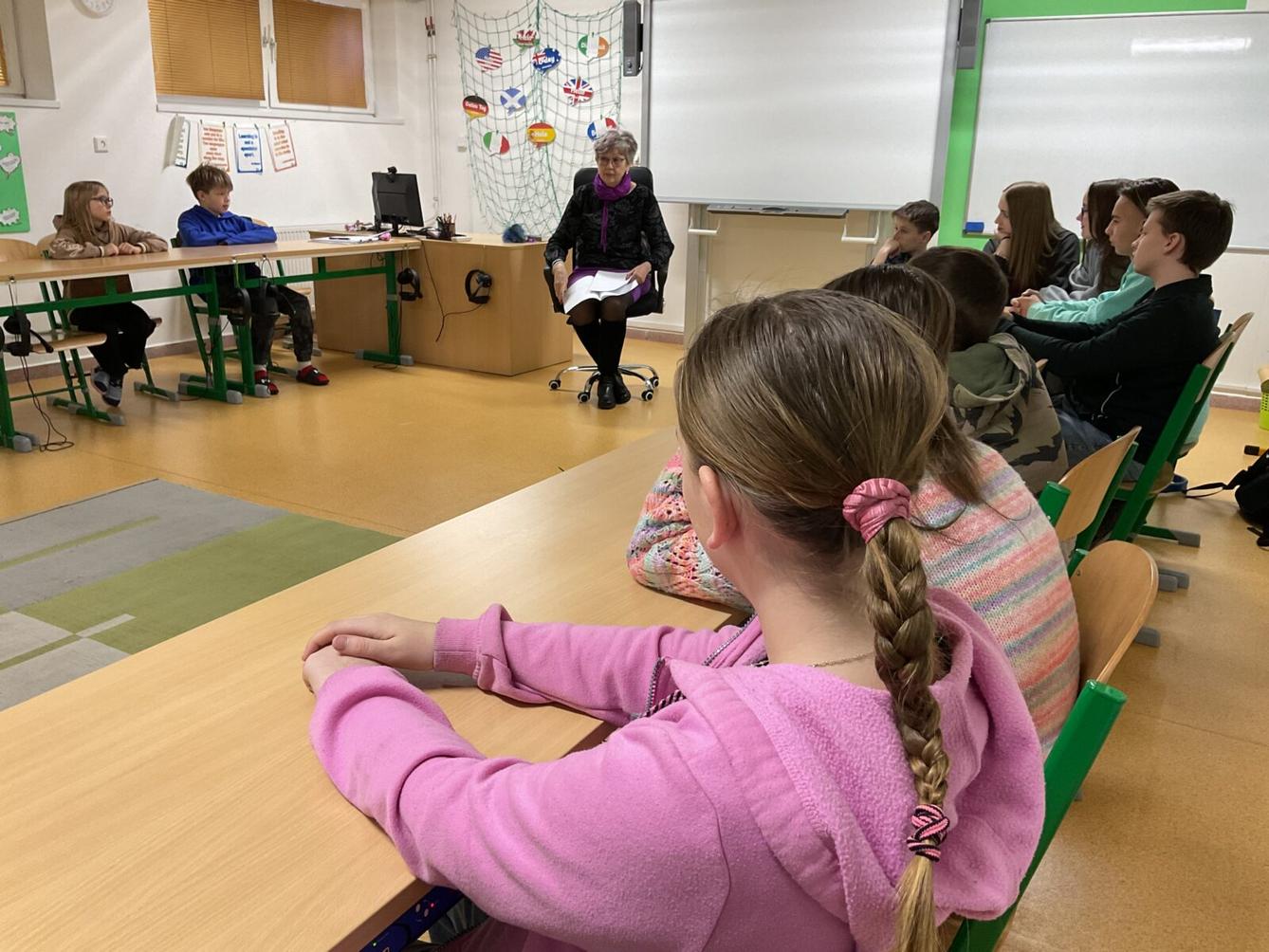 Setkání členů Žákovského parlamentu s paní ředitelkou - 3