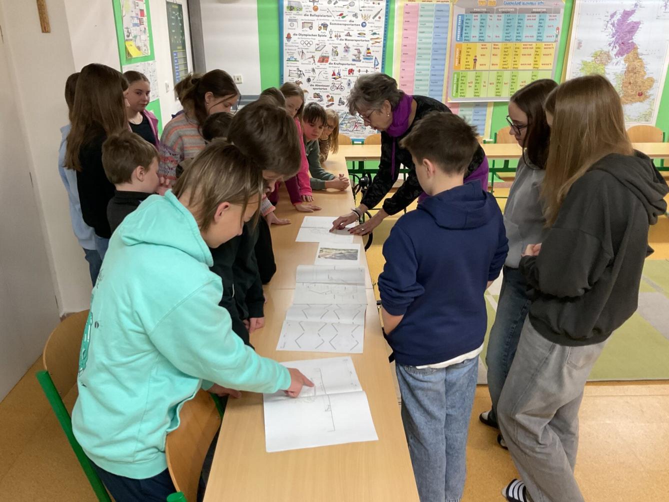 Setkání členů Žákovského parlamentu s paní ředitelkou - 7