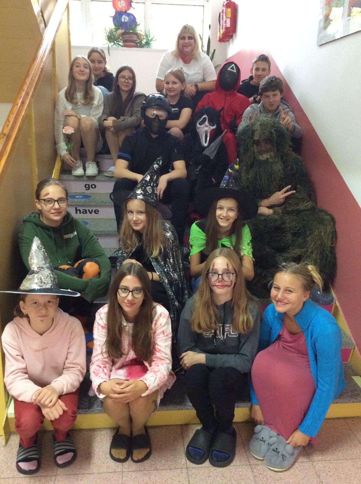 HALLOWEENSKÝ DEN - 9