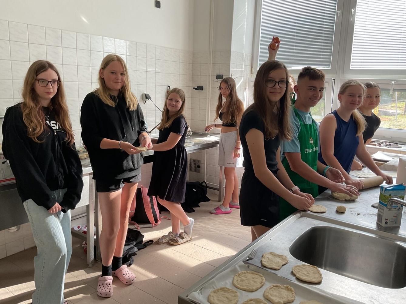 DEN ŽÁKOVSKÉ RADY - 2