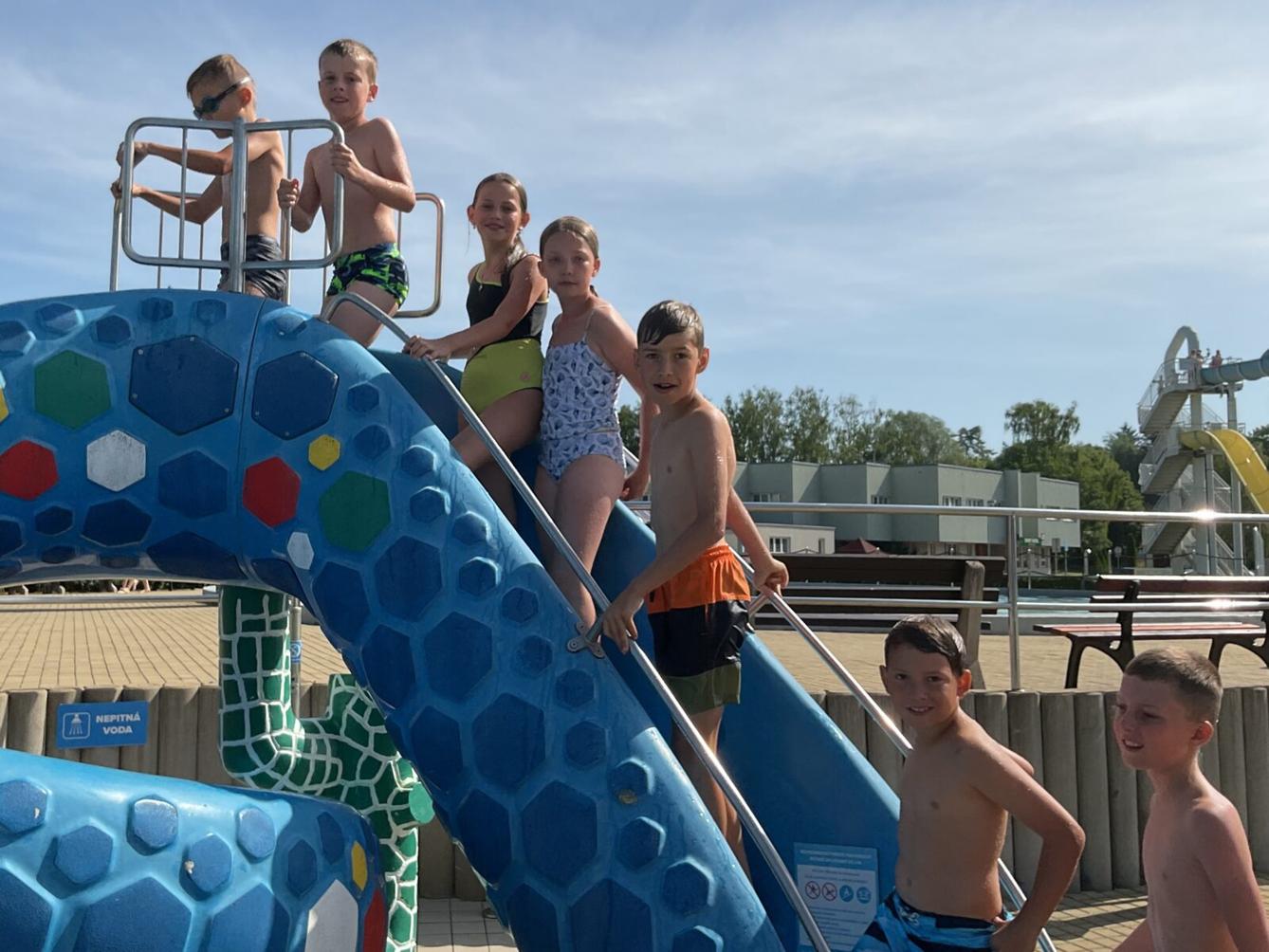 ZAKONČENÍ ŠKOLNÍHO ROKU V AQUAPARKU ÚSTÍ NAD ORLICÍ - 3