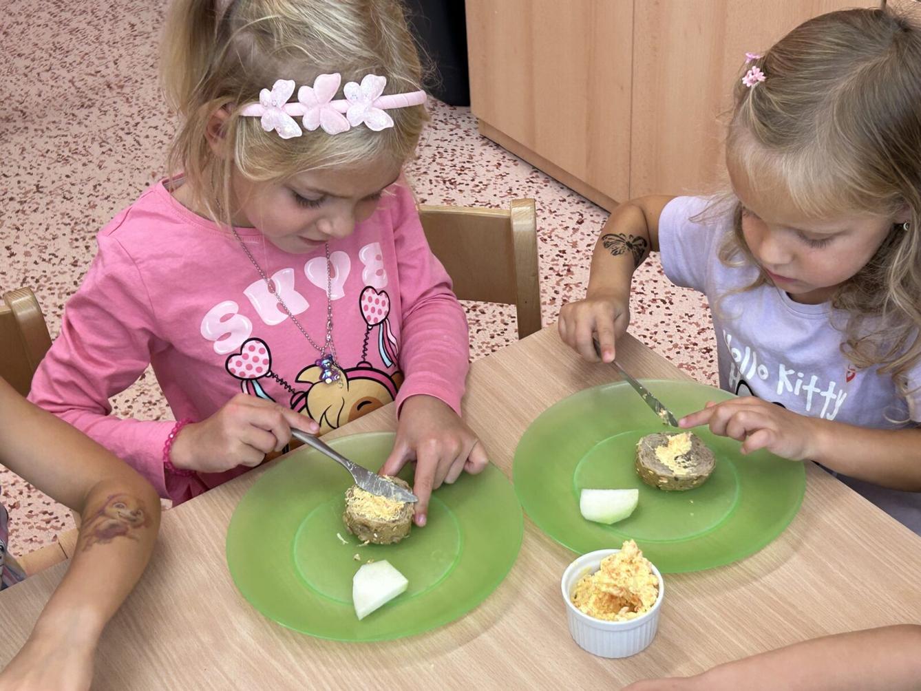 SOVIČKY: PRVNÍ SPOLEČNÉ DNY - 16